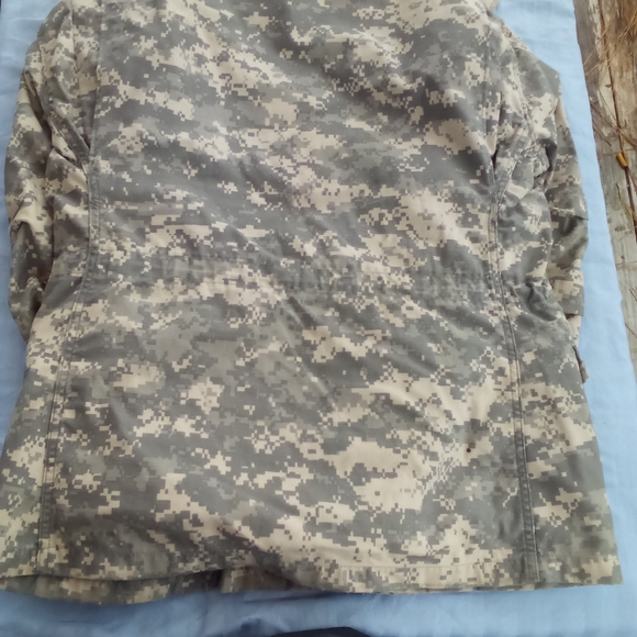 Digital camo BDU jacket - Picture 6 of 7